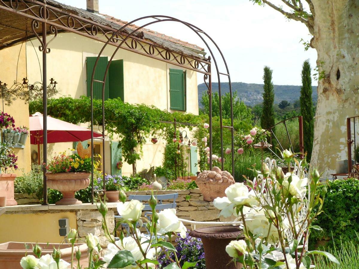 La Capucine Bed & Breakfast Lagnes Exterior photo